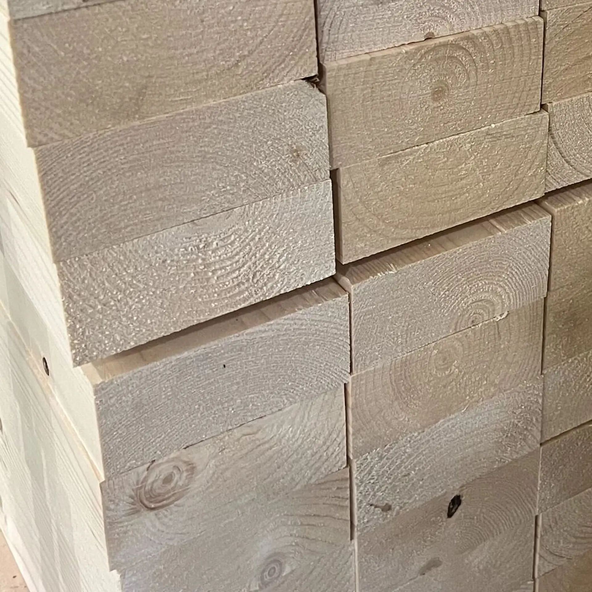 Sarrafão de Abeto Aparelhado - 45 x 105 x 3650