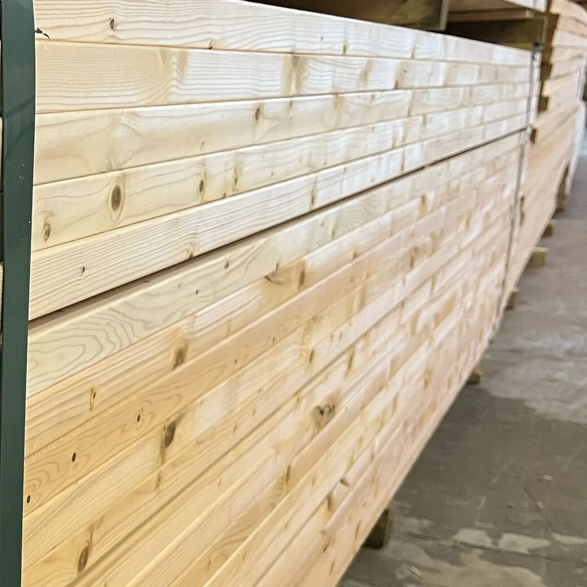 Solho de Abeto Aparelhado - 38 x 90 x 3650