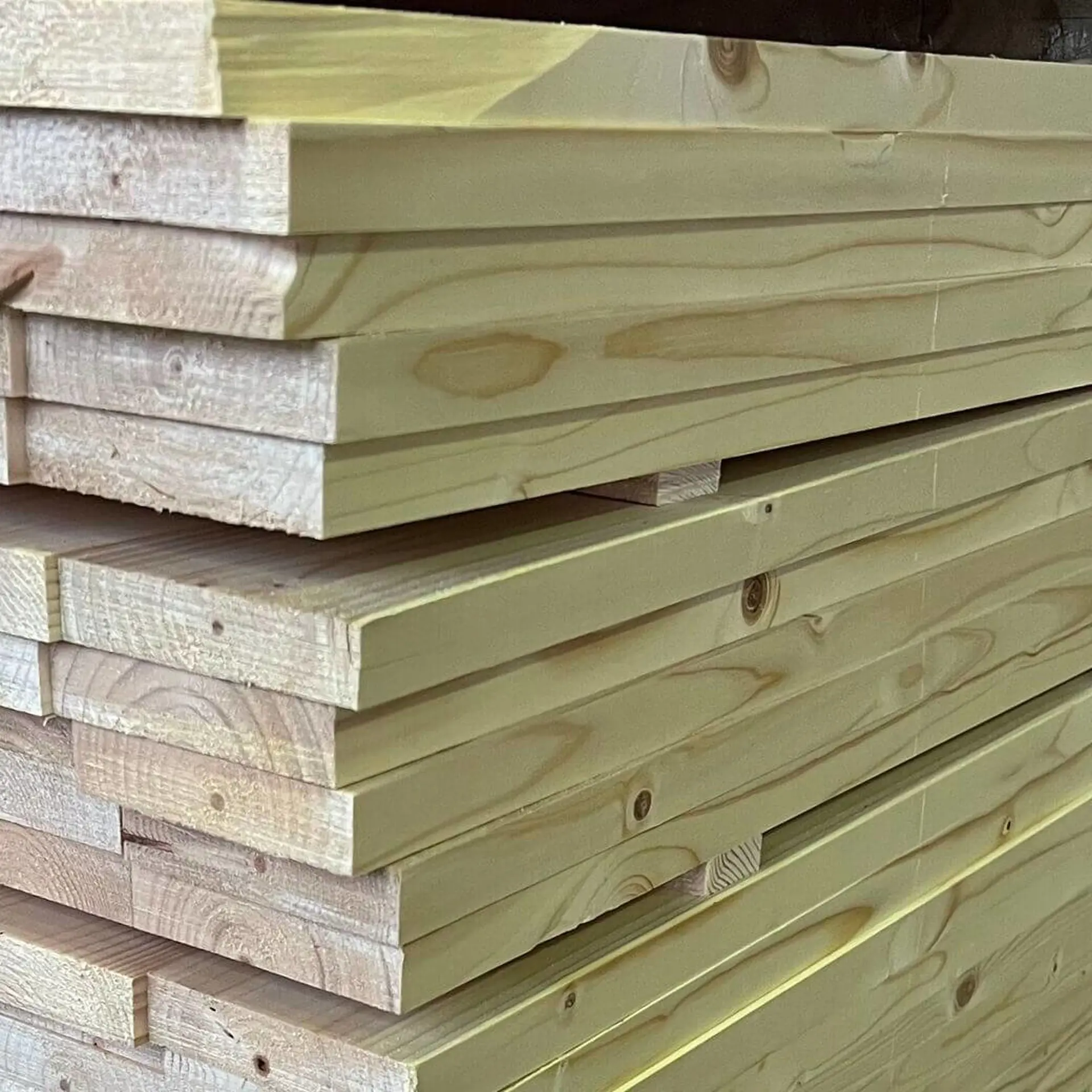 Solho de Abeto Aparelhado - 21 x 93 x 3650