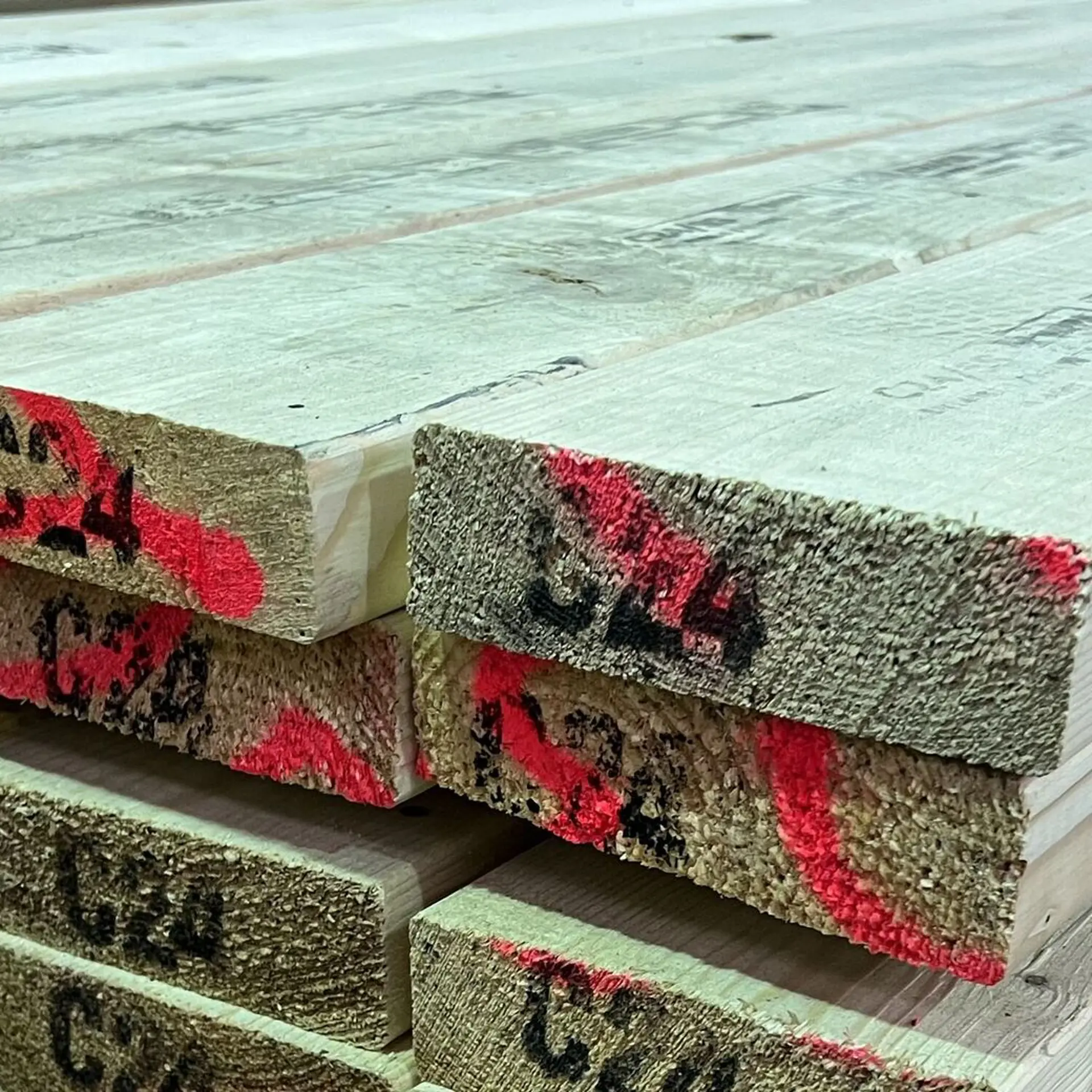 Sarrafão de Abeto Aparelhado - 45 x 145 x 6000